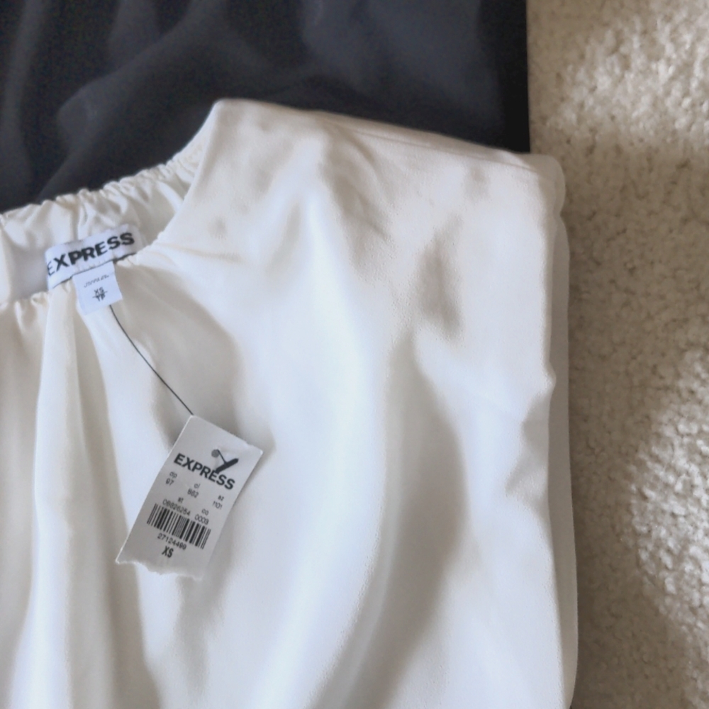 Express Tops - Picture 5 of 8